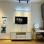 Charmington La Pointe - Luxury Apartment District 10