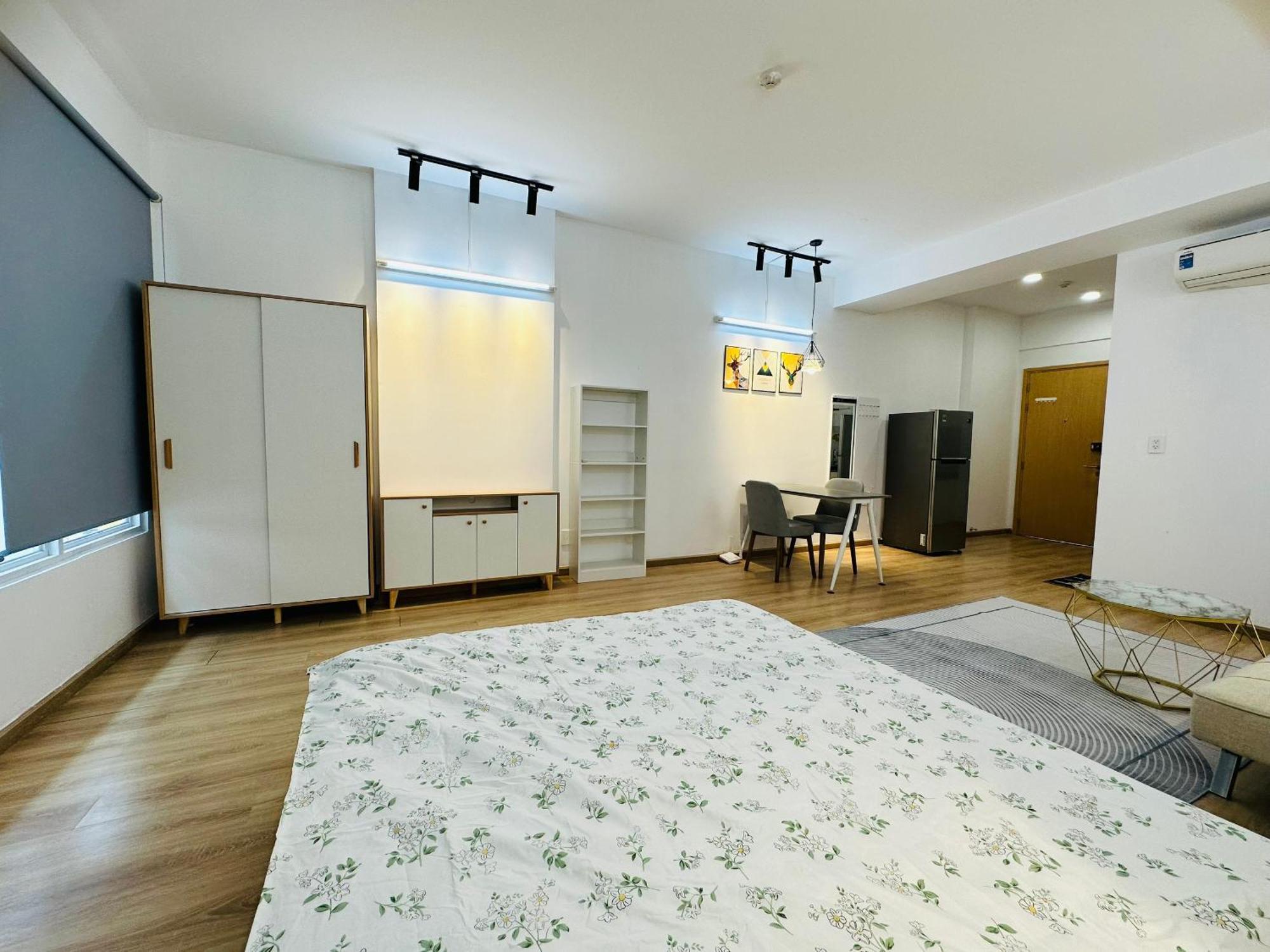 Căn hộ Charmington La Pointe - Luxury District 10