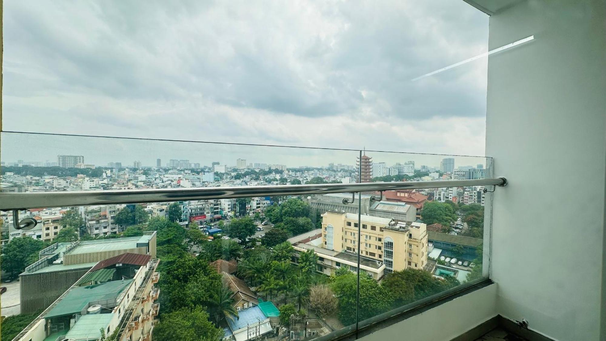 Căn hộ Charmington La Pointe - Luxury District 10 *